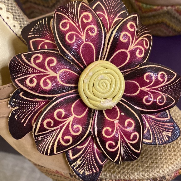 Hale Bob platform sandals - Picture 10 of 16